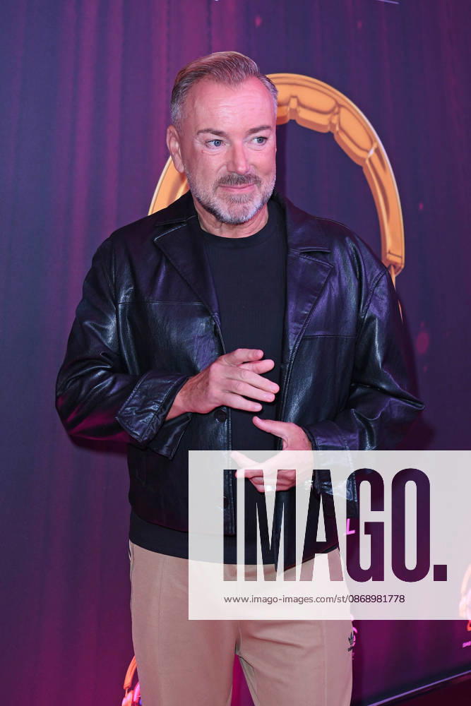 Uwe Kröger at the JULIA musical premiere at the Stage Palladium Theater in Stuttgart on October 8, 2026
