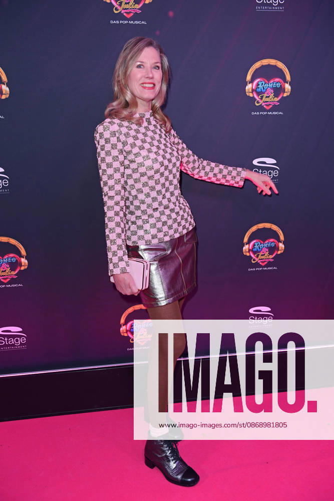 Franziska Reichenbacher at the JULIA musical premiere at the Stage Palladium Theater in Stuttgart on October 8, 2026