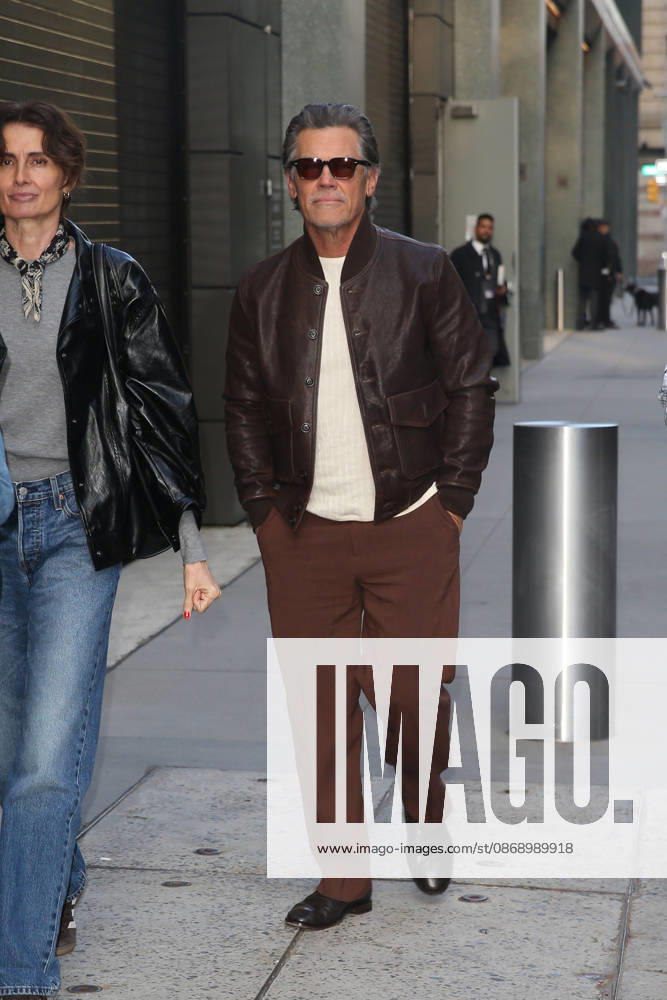 JOSH BROLIN arrives at ABC Studios for Ã¢â‚¬ËœGood Morning AmericaÃ¢ New York USA - ZUMAh16_ 20261008_zaf_h16_003