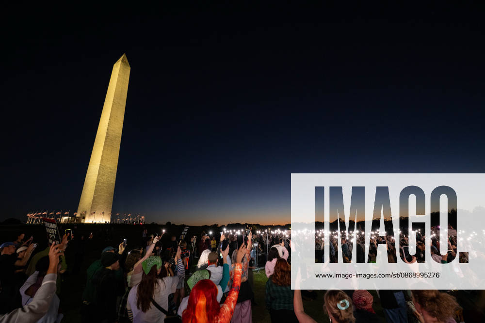 Demonstrators gather near the Washington Monument during a nationwide day of action against sexual violence in Washington. The demonstration is part of the â€oeI Am Jane Doe†movement supporting a former Cornell University student who alleges she was sexually assaulted by members of a fraternity in 2024. Washington United States - ZUMAk206 20261008_znp_k206_026