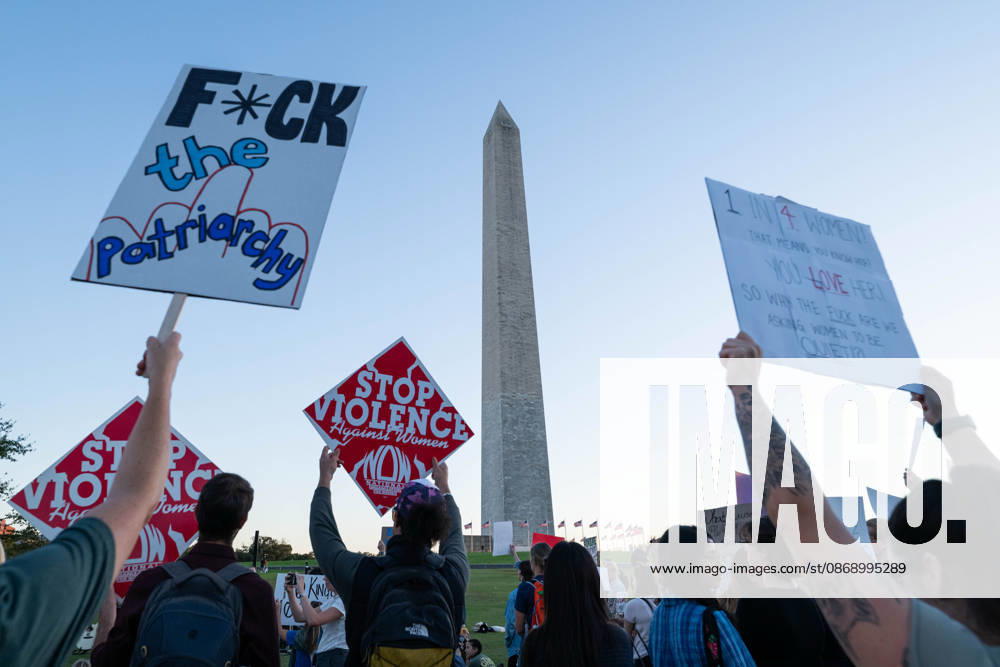 Demonstrators gather near the Washington Monument during a nationwide day of action against sexual violence in Washington. The demonstration is part of the â€oeI Am Jane Doe†movement supporting a former Cornell University student who alleges she was sexually assaulted by members of a fraternity in 2024. Washington United States - ZUMAk206 20261008_znp_k206_031