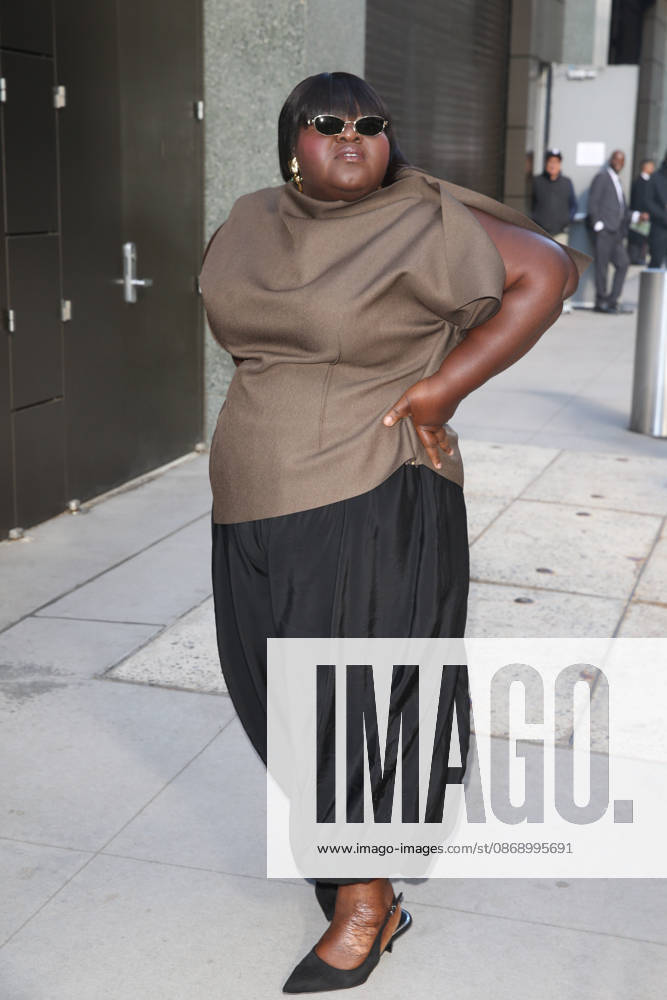 GABOUREY SIDIBE arrives at ABC Studios New York USA - ZUMAh16_ 20261008_zaf_h16_038