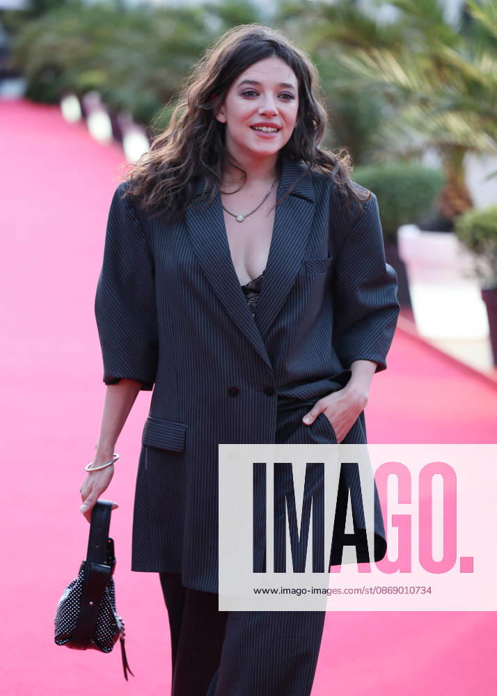Zoe Adjani Arriving at the opening night of the 37th edition of the British and Irish Film Festival in Dinard on October 9, 2026 Denis Guignebourg Bestimage Celebrities at the opening night of the 37th edition of the British and Irish Film Festival in Dinard on October 9, 2026, Dinard, France