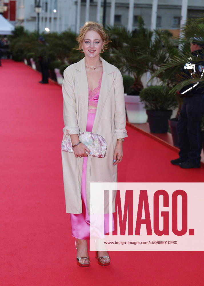 Megan Nic Fhionnghaile Arrives at the opening night of the 37th edition of the British and Irish Film Festival in Dinard on October 9, 2026 Denis Guignebourg Bestimage Celebrities at the opening night of the 37th edition of the British and Irish Film Festival in Dinard on October 9, 2026, Dinard, France