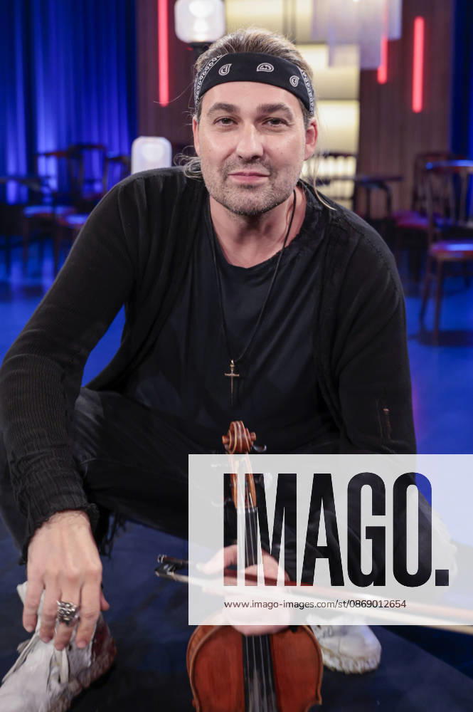 David Garrett during the taping of the WDR talk show Kölner Treff at WDR Studio BS 3 in Cologne, October 8, 2026 Foto:xR.xSchmiegeltx xFuturexImagex koelner_treff0810_6035