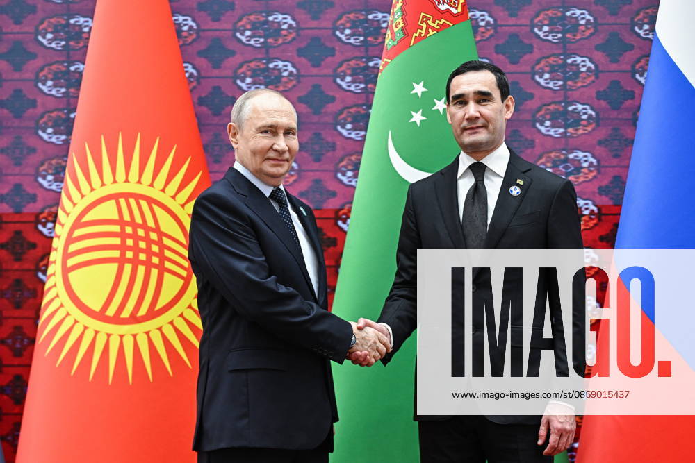TURKMENISTAN, BALKAN PROVINCE - OCTOBER 9, 2026: Vladimir Putin (L), President of Russia, and his counterpart Serdar Berdimuhamedow of Turkmenistan shake hands ahead of a meeting of the CIS Council of Heads of State in Turkmenbasy Turkmenistan - ZUMAt113 20261009_zaa_t113_001