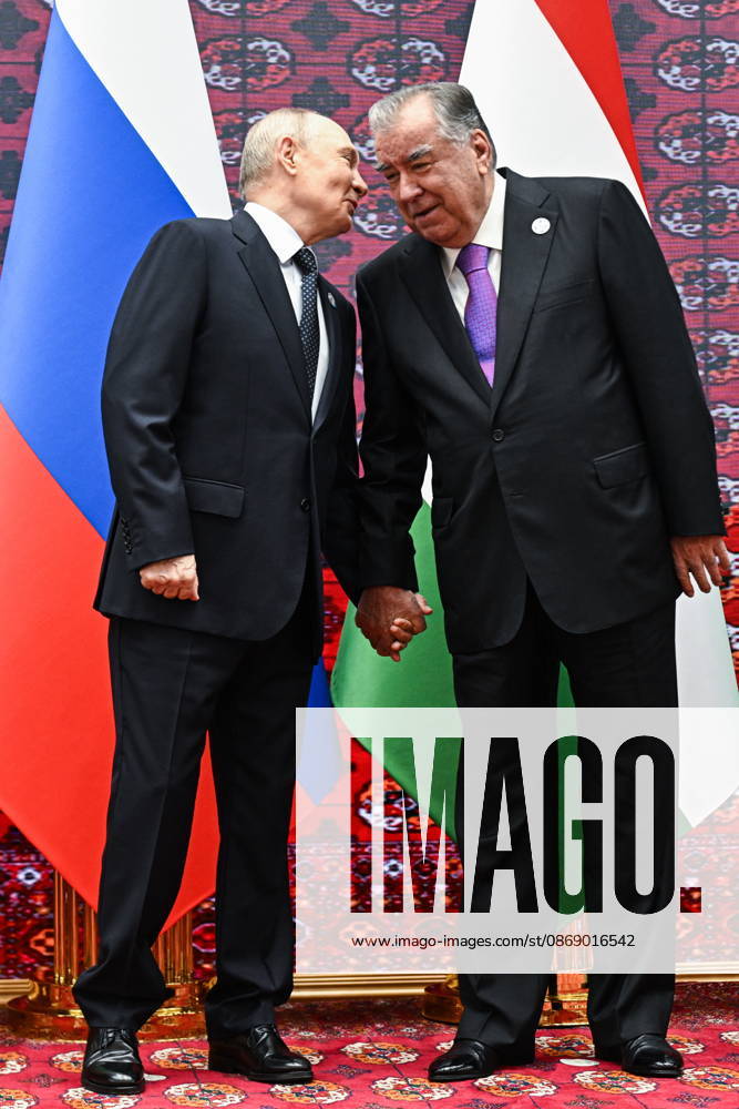 TURKMENISTAN, BALKAN PROVINCE - OCTOBER 9, 2026: Vladimir Putin (L), President of Russia, and his counterpart Emomali Rahmon of Tajikistan during a photo op for participants ahead of a meeting of the CIS Council of Heads of State in Turkmenbasy Turkmenistan - ZUMAt113 20261009_zaa_t113_004