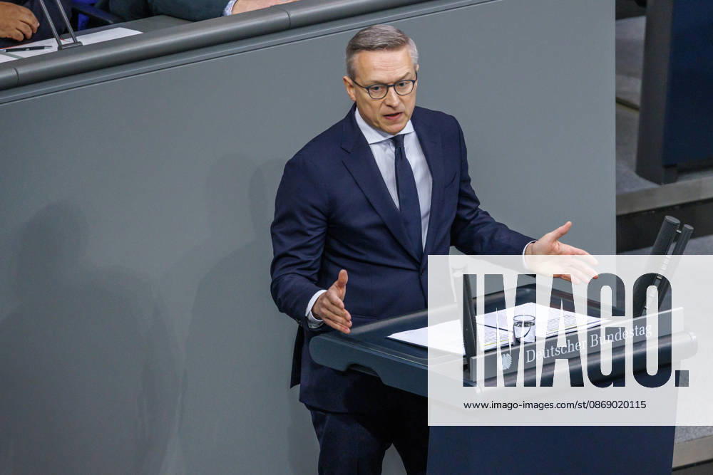 Bundestag: Karsten Wildberger (CDU), Federal Minister for Digital Affairs and State Modernization, at the German Bundestag on October 9, 2026, in Berlin, Berlin, Berlin, Germany, Bundestag