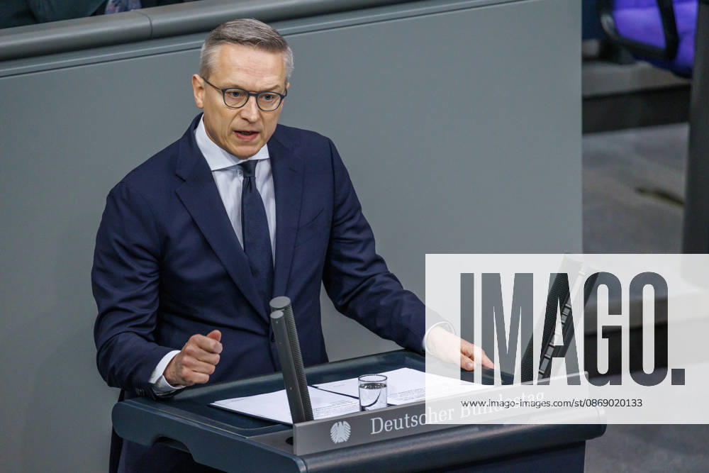 Bundestag: Karsten Wildberger (CDU), Federal Minister for Digital Affairs and State Modernization, at the German Bundestag on October 9, 2026, in Berlin, Berlin, Berlin, Germany, Bundestag