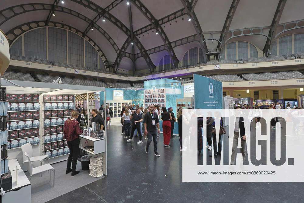 Frankfurt Impressions 10 08 2026 For the 78th Frankfurt Book Fair, the Festhalle—featuring the Community Stage and New Adult—opens its doors to all visitors today, Friday, starting at 11 a.m. Frankfurt am Main, Hesse, Germany