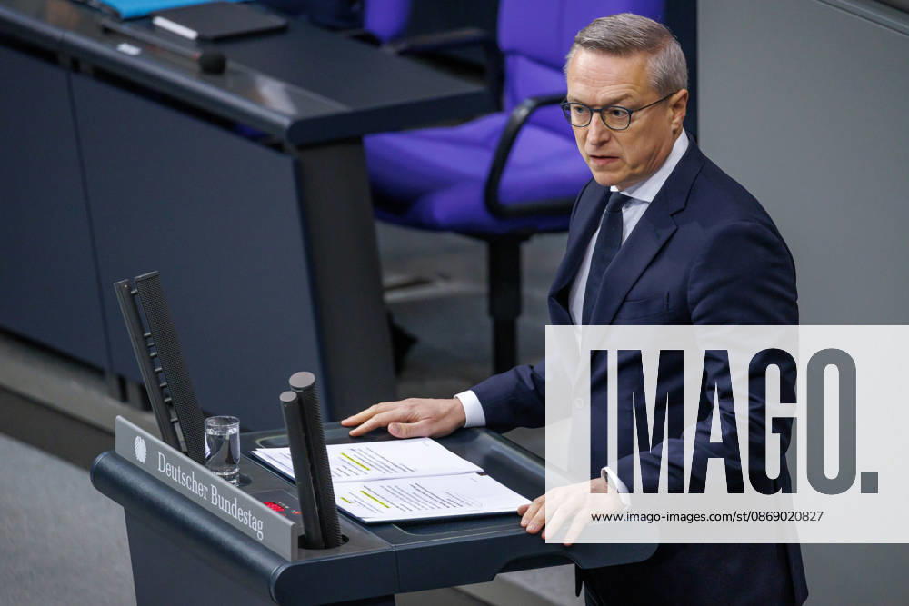 Bundestag: Karsten Wildberger (CDU), Federal Minister for Digital Affairs and State Modernization, at the German Bundestag on October 9, 2026, in Berlin, Berlin, Berlin, Germany, Bundestag