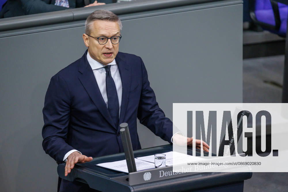 Bundestag: Karsten Wildberger (CDU), Federal Minister for Digital Affairs and State Modernization, at the German Bundestag on October 9, 2026, in Berlin, Berlin, Berlin, Germany, Bundestag