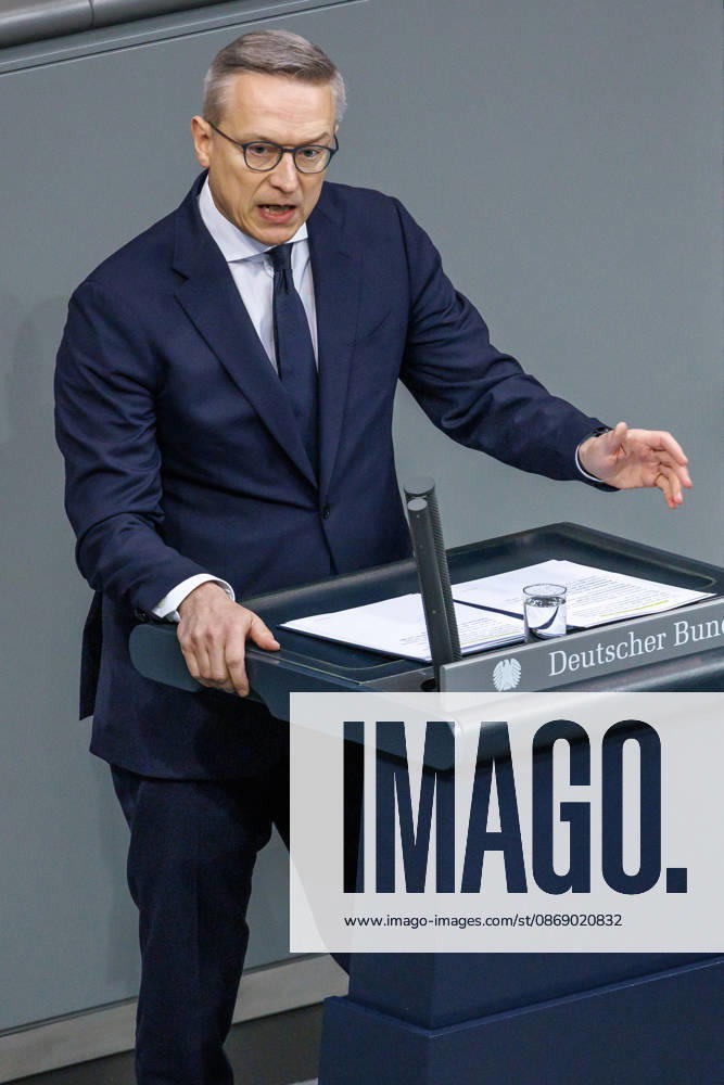 Bundestag: Karsten Wildberger (CDU), Federal Minister for Digital Affairs and State Modernization, at the German Bundestag on October 9, 2026, in Berlin, Berlin, Berlin, Germany, Bundestag