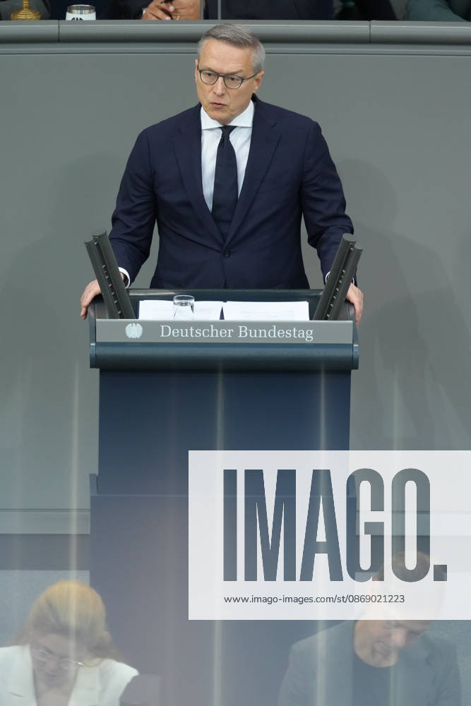 German Bundestag, 100th Plenary Session: A portrait of Dr. Karsten Wildberger, Federal Minister for Digitalization and State Modernization, during his speech on the amendment to the Telecommunications Act at the 100th session of the German Bundestag in Berlin, October 9, 2026, Berlin, Berlin, Germany