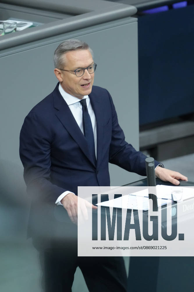 German Bundestag, 100th Plenary Session: A portrait of Dr. Karsten Wildberger, Federal Minister for Digitalization and State Modernization, during his speech on the amendment to the Telecommunications Act at the 100th session of the German Bundestag in Berlin, October 9, 2026, Berlin, Berlin, Germany