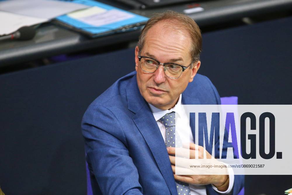 German Bundestag 100th Session of the Bundestag Federal Minister of the Interior Alexander Dobrindt (CSU)