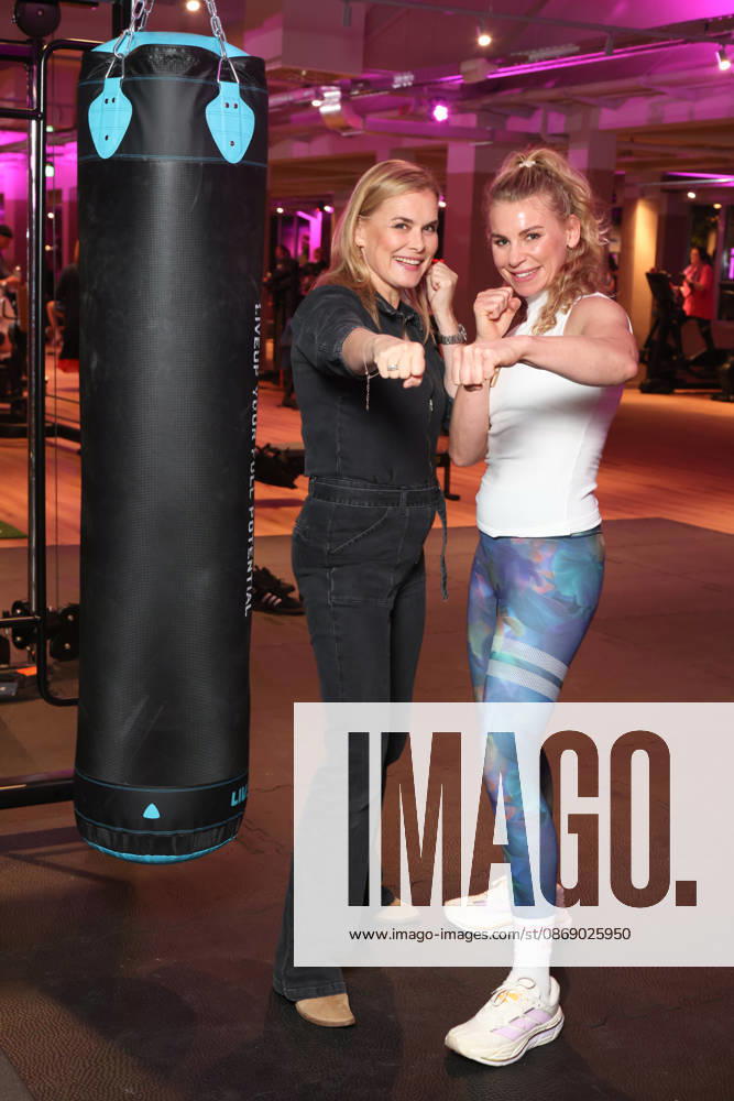 Actress Andrea Lüdke with boxer Natalie Zimmermann; fitness equipment instead of a red carpet—the Sports Club’s 20th fitness studio opened in Hamburg’s Poppenbüttel district, where celebrity guests immediately tried out the fitness and wellness equipment, including the ladies’ area, saunas, and relaxation pool, spread across 5,000 square meters, Hamburg