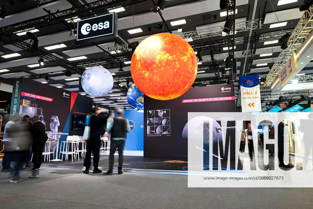 77th International Astronautical Congress in Antalya ANTALYA, TURKIYE - OCTOBER 9: People visit the 77th International Astronautical Congress (IAC 2026) on its last day open to public at the NEST Congress Center in Antalya, Turkiye, on October 09, 2026. Organized by the International Astronautical Federation (IAF), the congress is being held under the coordination of the Turkish Ministry of Industry and Technology and co-hosted by the Turkish Space Agency (TUA) and SAHA Istanbul, with Anadolu serving as the Global Communication Partner. Muhammed Abdullah Kurtar Anadolu Antalya Turkey. Editorial use only. Please get in touch for any other usage.