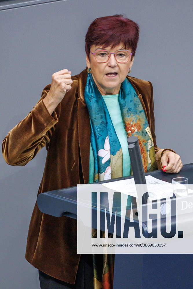 Bundestag: Dr. Inge Graeßle (CDU CSU) in the German Bundestag on October 9, 2026, in Berlin, Berlin, Berlin, Germany, Bundestag