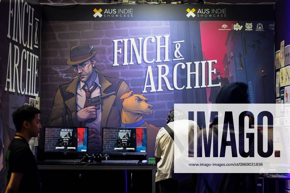 MELBOURNE, AUSTRALIA, OCTOBER 9, 2026: Gaming enthusiasts and cosplay participants attend the opening day of PAX Aus 2026 at the Melbourne Convention and Exhibition Centre. The three-day convention, running from October 9 to 11, brings together gamers, developers, publishers and fans for video game demonstrations, esports competitions, cosplay activities and exhibitions showcasing the latest developments in gaming and entertainment. Melbourne Australia - ZUMAq101 20261009_zna_q101_033