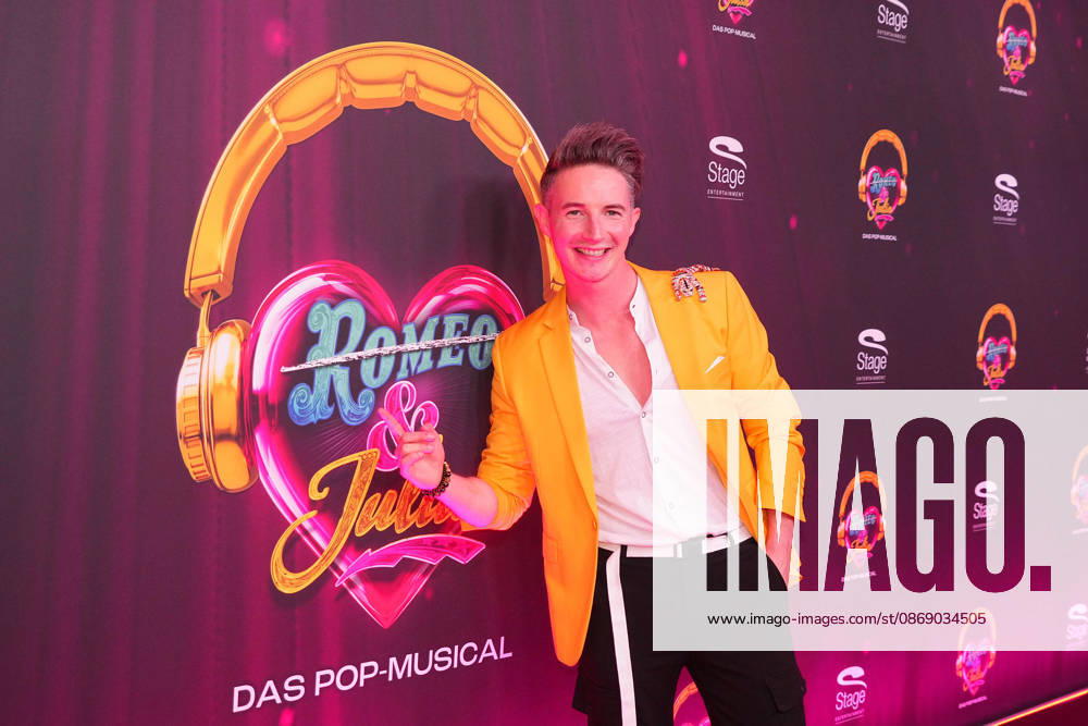 Damiano Maiolini at the premiere of the musical *JULIA* on October 8, 2026, at the Stage Palladium Theater in Stuttgart. Damiano Maiolini attends the Stuttgart premiere of the musical *JULIA* at the Stage Palladium Theater on October 8, 2026, in Stuttgart, Germany. The musical *JULIA* celebrates its premiere in Stuttgart.
