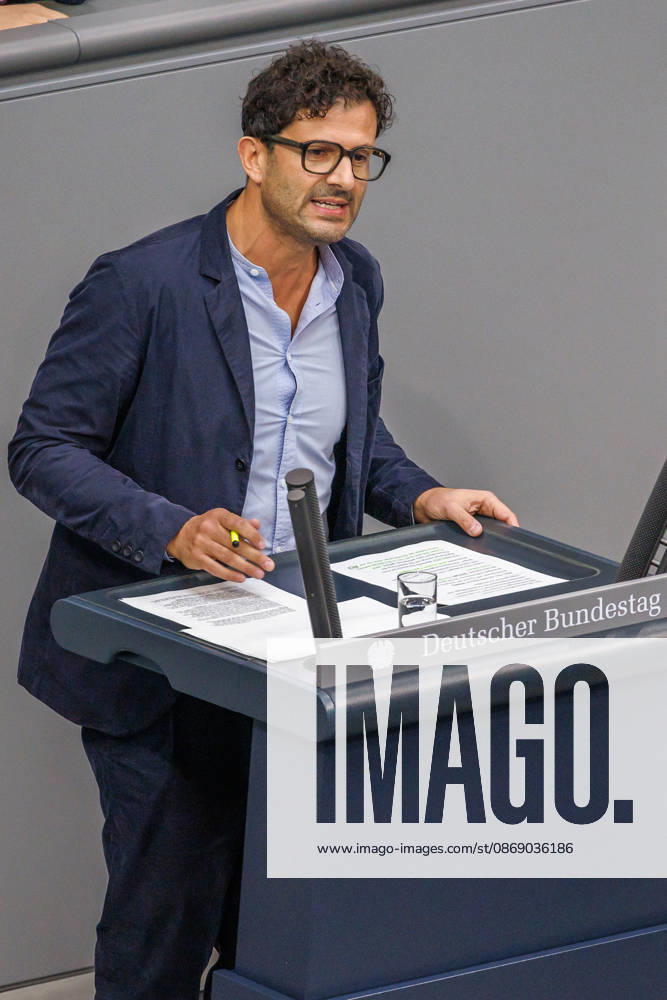 Bundestag Luigi Pantisano The Left in the German Bundestag on October 9, 2026, in Berlin, Berlin, Germany, Bundestag