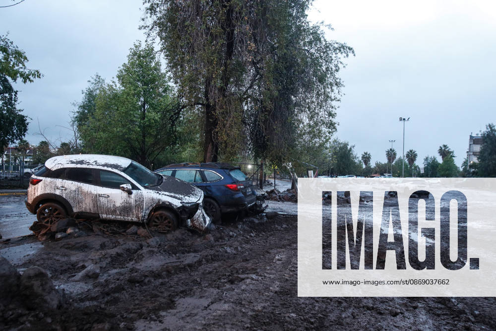 Santiago, October 9, 2026: Consequences of a mudslide that affected the area from San Carlos de Apoquindo to Los Dominicos in the Las Condes district, causing widespread damage and sweeping away vehicles and people. Diego Martin Aton, Chile, Aton 1198067 jpeg