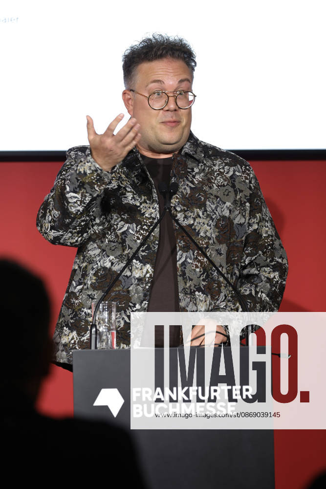 Frankfurt Impressions, October 9, 2026: At the 78th Frankfurt Book Fair in 2026, the Julius Campe Prize—99 bottles of wine—will be awarded to Thomas Sachsenmeier. Frankfurt am Main, Hesse, Germany