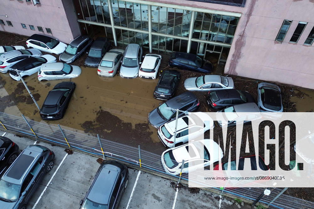 Santiago, October 9, 2026: Consequences of a mudslide that affected the area from San Carlos de Apoquindo to Los Dominicos in the Las Condes district, causing widespread damage and sweeping away vehicles and people. Diego Martin Aton, Chile, Aton 1198082 jpeg
