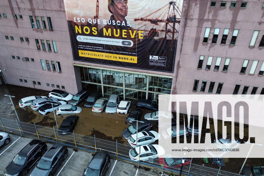 Santiago, October 9, 2026: Consequences of a mudslide that affected the area from San Carlos de Apoquindo to Los Dominicos in the Las Condes district, causing widespread damage and sweeping away vehicles and people. Diego Martin Aton, Chile, Aton 1198083 jpeg