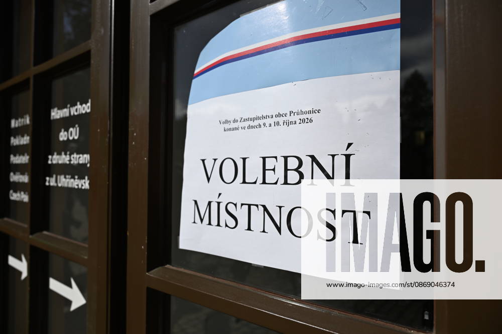 The two-day elections to municipal assemblies started in the Czech Republic together with the first round of the elections to one-third of the Senate, on October 9, 2026. The sing on the photo reads to the polls , in Pruhonice, Czech Republic. (CTKxPhoto KaterinaxSulova) CTKPhotoP2026100904692 CTKPhotoP2026100904692