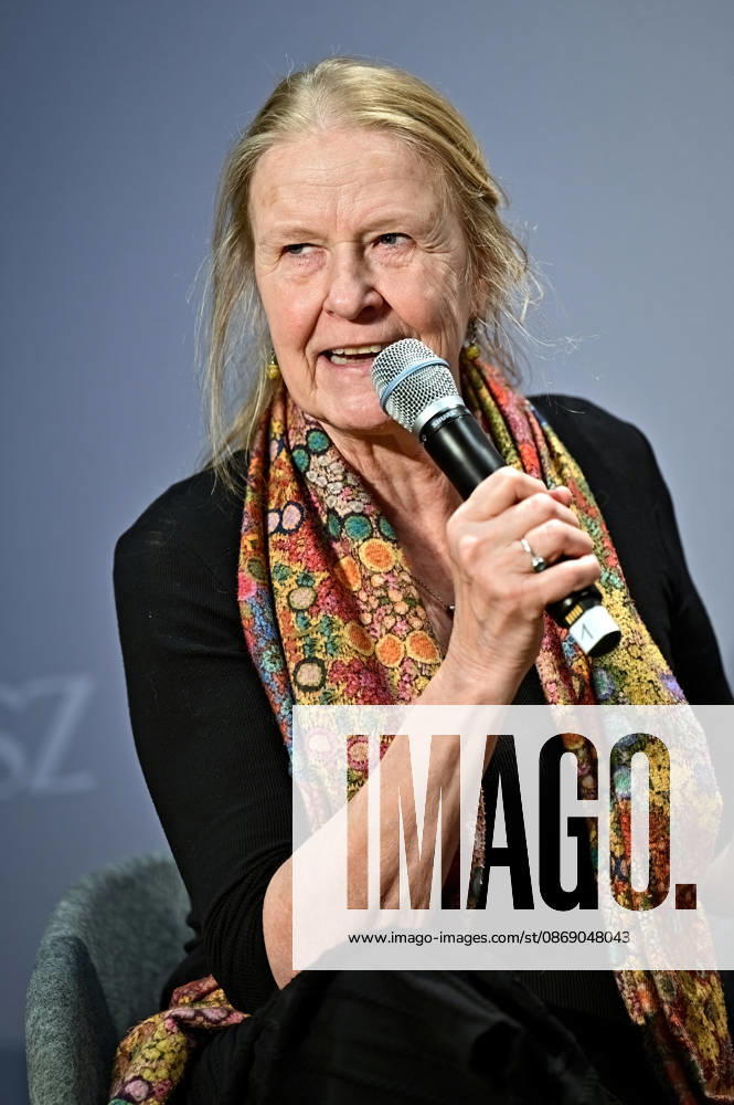 Frankfurt Book Fair 2026: Children s book author Cornelia Funke on October 9, 2026, at the Frankfurt Book Fair 20261009MWI153917