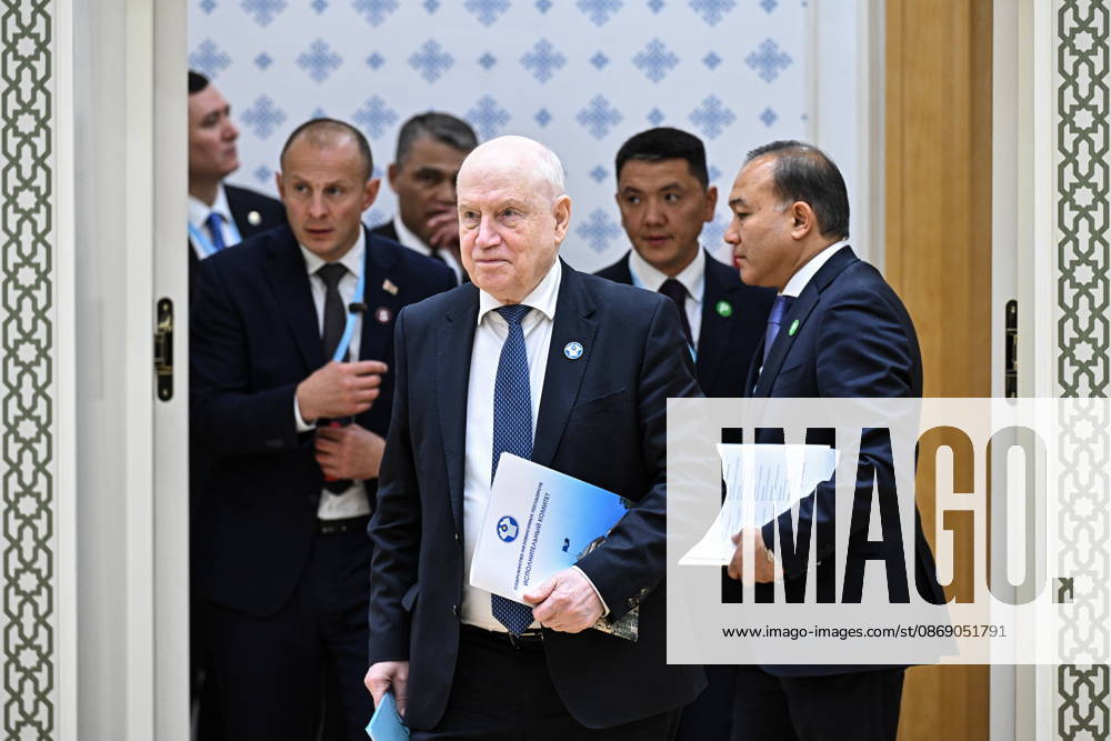 TURKMENISTAN, BALKAN PROVINCE - OCTOBER 9, 2026: CIS Secretary General Sergei Lebedev (C) ahead of an expanded meeting of the CIS Council of Heads of State in Turkmenbashi Turkmenistan - ZUMAt113 20261009_zaa_t113_431