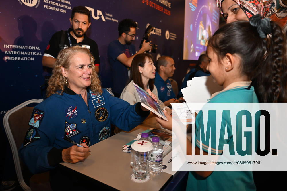 Astronauts meet visitors at autograph session during International Astronautical Congress ANTALYA, TURKIYE - OCTOBER 09: Astronauts from various countries meet visitors during an autograph session on Public Day of the 77th International Astronautical Congress (IAC 2026) at the NEST Congress Center in Antalya, Turkiye, on October 09, 2026. Organized by the International Astronautical Federation (IAF) under the coordination of the Ministry of Industry and Technology and hosted by the Turkish Space Agency (TUA) and SAHA Istanbul, the congress opens its doors to the public on its final day. Muhammed Abdullah Kurtar Anadolu Antalya Turkey. Editorial use only. Please get in touch for any other usage.