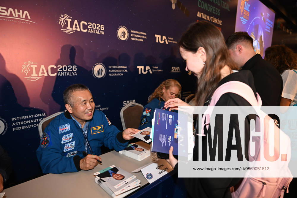 Astronauts meet visitors at autograph session during International Astronautical Congress ANTALYA, TURKIYE - OCTOBER 09: Astronauts from various countries meet visitors during an autograph session on Public Day of the 77th International Astronautical Congress (IAC 2026) at the NEST Congress Center in Antalya, Turkiye, on October 09, 2026. Organized by the International Astronautical Federation (IAF) under the coordination of the Ministry of Industry and Technology and hosted by the Turkish Space Agency (TUA) and SAHA Istanbul, the congress opens its doors to the public on its final day. Muhammed Abdullah Kurtar Anadolu Antalya Turkey. Editorial use only. Please get in touch for any other usage.