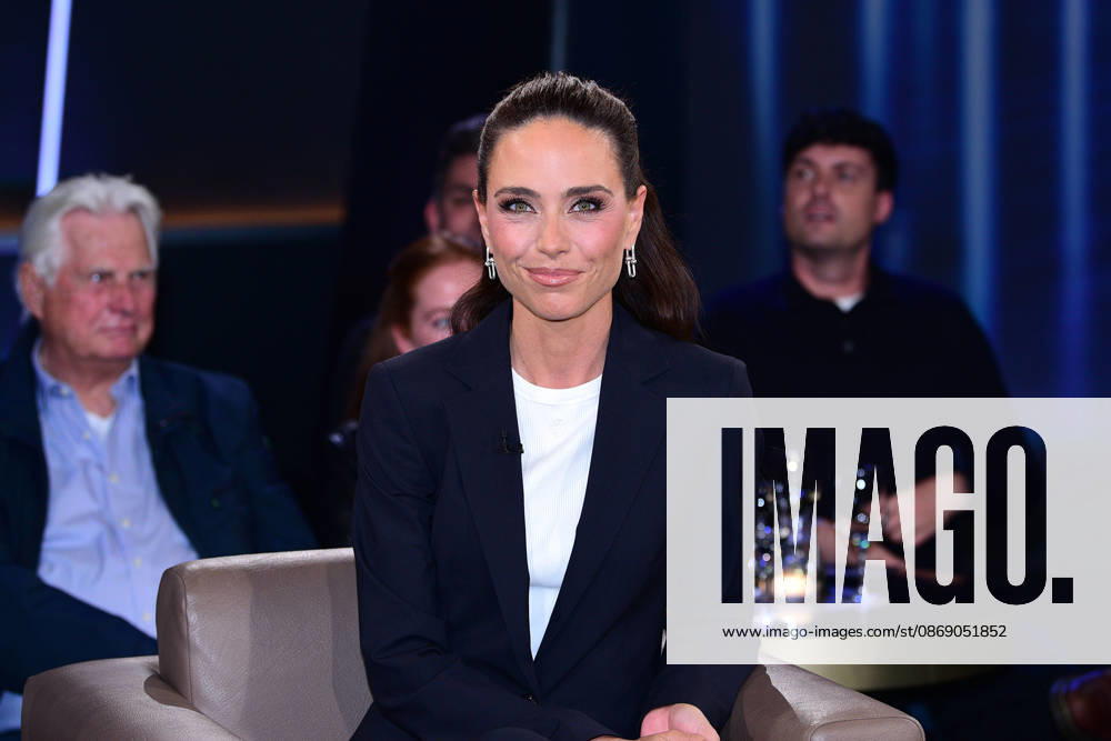 Franca Lehfeldt as a guest on the NDR Talk Show on October 9, 2026, in Hamburg Franca Lehfeldt during the NDR Talk Show on October 9, 2026, at NDR Studio Lokstedt in Hamburg, Germany NDR Talk Show on October 9, 2026, in Hamburg
