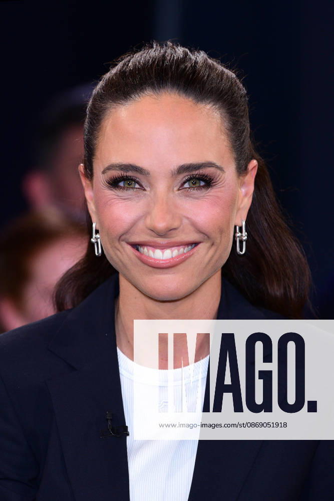 Franca Lehfeldt as a guest on the NDR Talk Show on October 9, 2026, in Hamburg Franca Lehfeldt during the NDR Talk Show on October 9, 2026, at NDR Studio Lokstedt in Hamburg, Germany NDR Talk Show on October 9, 2026, in Hamburg