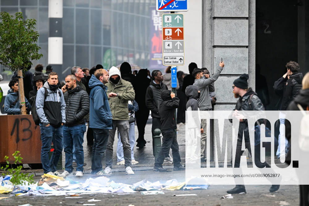 Violent student protests merge with a trade union demonstration near Mont des Arts in Brussels, Belgium, on 9 October 2026. Clashes and disorder unfold as student protesters join the union-led mobilisation in the Belgian capital.