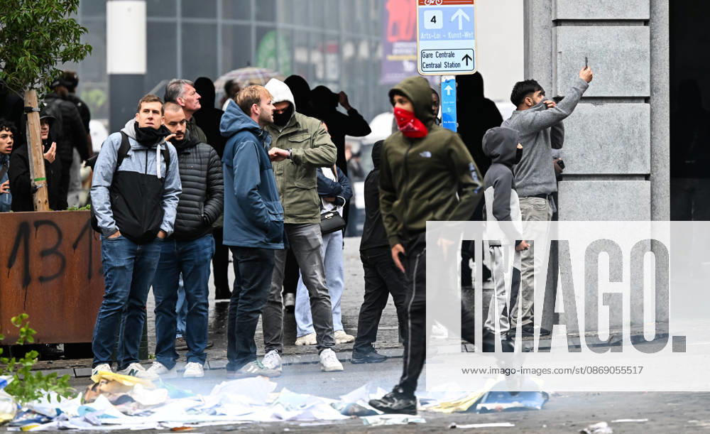 Violent student protests merge with a trade union demonstration near Mont des Arts in Brussels, Belgium, on 9 October 2026. Clashes and disorder unfold as student protesters join the union-led mobilisation in the Belgian capital.