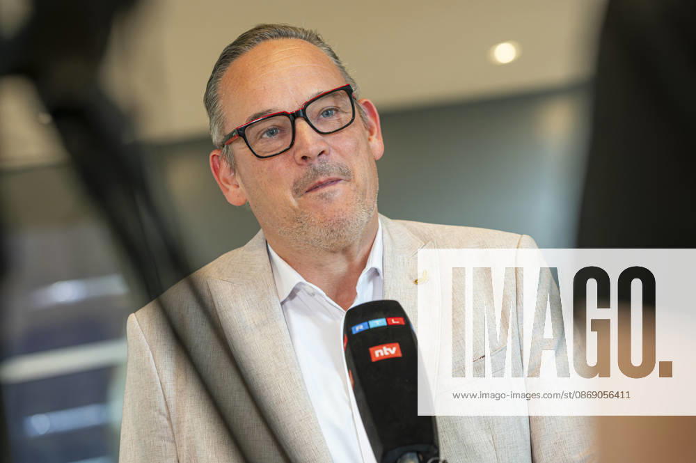 Martin Reichard (EUR), Germany, Berlin, October 9, 2026: Interview with Martin Reichard (AfD) regarding BMW s refusal to lease vehicles to the AfD in Saxony-Anhalt