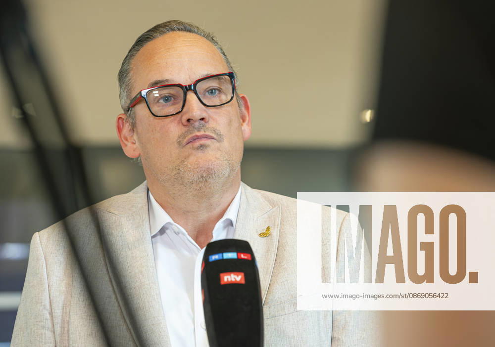 Martin Reichard (EUR), Germany, Berlin, October 9, 2026: Interview with Martin Reichard (AfD) regarding BMW s refusal to lease vehicles to the AfD in Saxony-Anhalt