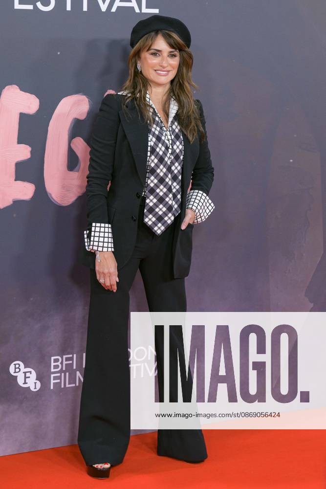 La Bola Negra Film Premiere Penelope Cruz attends the La Bola Negra BFI London Film Festival premiere, at The Royal Festival Hall, BFI Southbank, London. 8th October 2026.