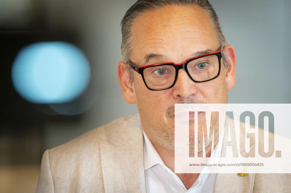 Martin Reichard (EUR), Germany, Berlin, October 9, 2026: Interview with Martin Reichard (AfD) regarding BMW s refusal to lease vehicles to the AfD in Saxony-Anhalt