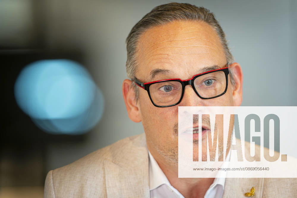 Martin Reichard (EUR), Germany, Berlin, October 9, 2026: Interview with Martin Reichard (AfD) regarding BMW s refusal to lease vehicles to the AfD in Saxony-Anhalt