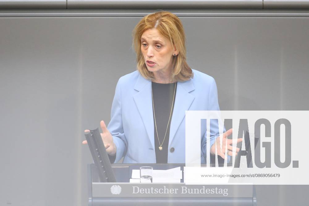 German Bundestag 100th Session of the Bundestag Federal Minister of Education, Family, Senior Citizens, Women, and Youth Karin Prien CDU
