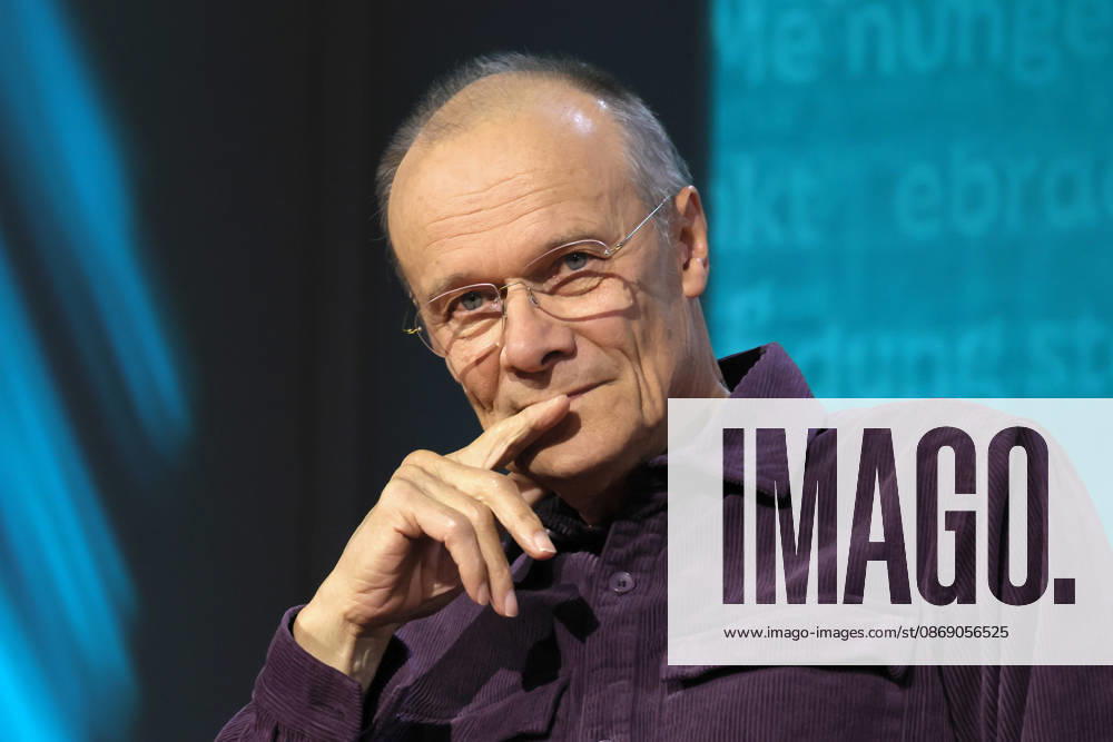 Frankfurt am Main, Germany, Frankfurt Book Fair: Edgar Selge, actor and author of the book *Jura s Last Winter*, in conversation on the ARD Stage
