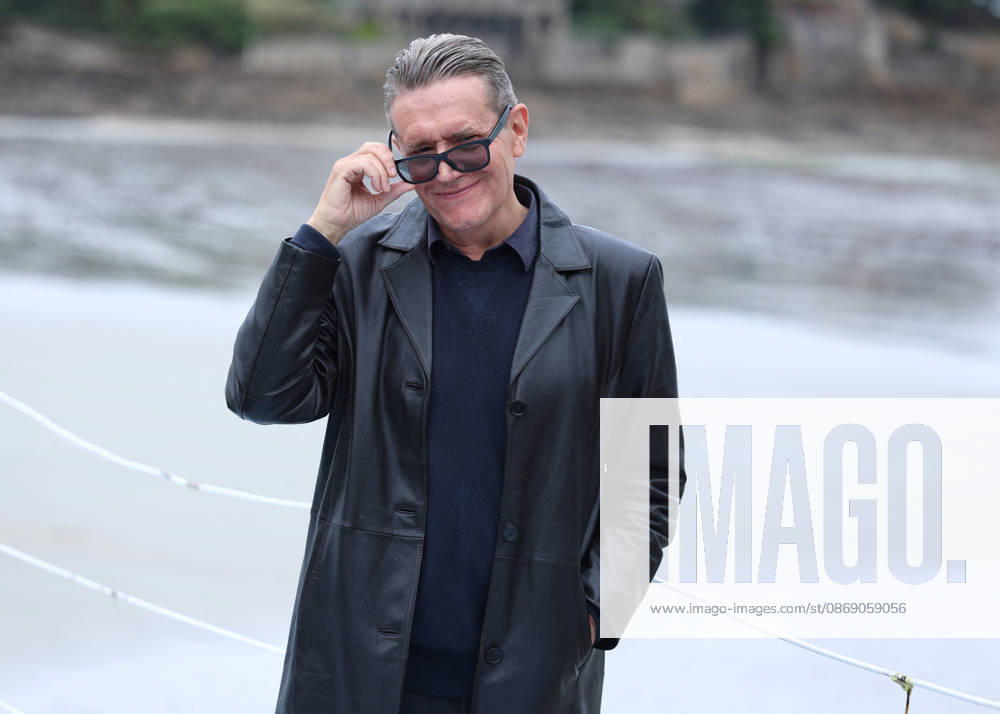 Stephen Wooley by the seawater pool on L Ecluse Beach during the 37th Dinard British and Irish Film Festival, France, on October 9, 2026. Denis Guignebourg, Bestimage. 37th Dinard British Irish Film Festival on October 9, 2026, in Dinard, France. Dinard, France