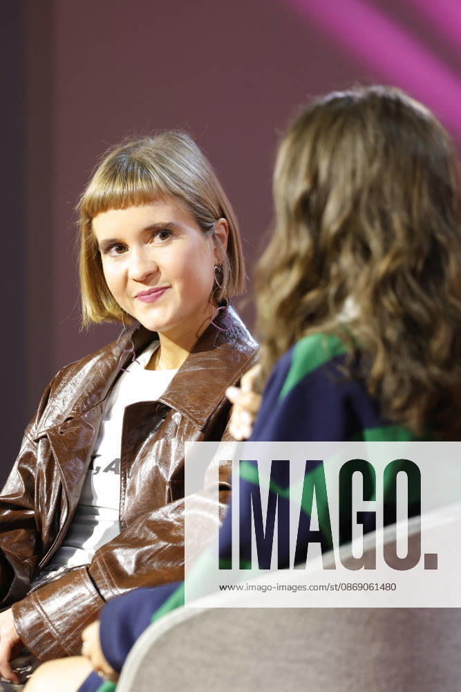 Frankfurt Impressions 09 10 2026 The 78th Frankfurt Book Fair opens its doors to all visitors today at the ARD Kultur Book Lounge, hosted by Mona Ameziane, with guest Caroline Wahl and her book *1,999 Meters Above Sea Level*, Frankfurt am Main, Hesse, Germany
