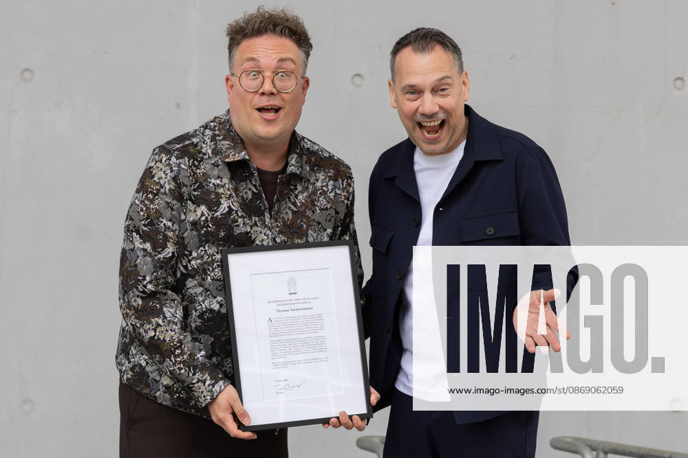 Frankfurt Book Fair 2026: Thomas Sachsenmaier (left) receives the Julius Campe Prize, awarded by HOFFMANN UND CAMPE Verlag; on the right, Sebastian Fitzek delivers the laudatory speech; Frankfurt am Main, Hesse, Germany; Exhibition Center
