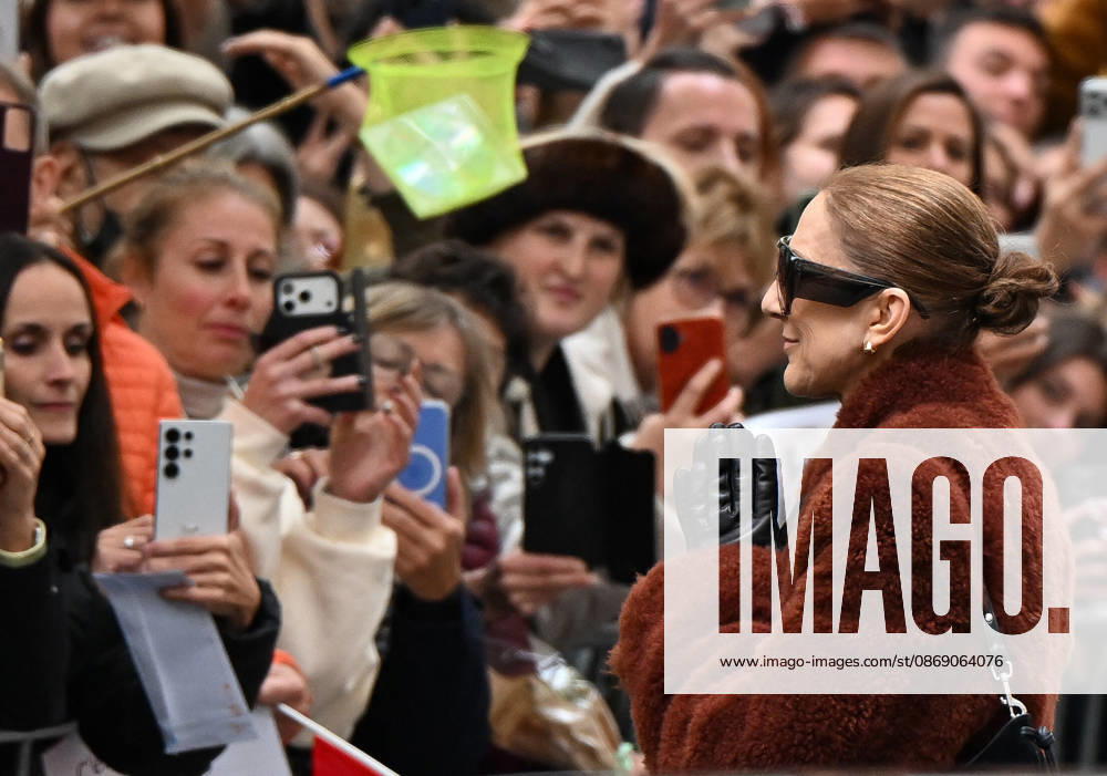 Celine Dion Leaves Her Hotel - Paris Celine Dion spend time with fans before going to the venue, at the Hotel Royal Monceau in Paris, France, on October 9, 2026. Photo by Lionel Urman ABACAPRESS.COM Paris France